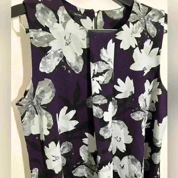 ALFANI Women's Purple PleatedFloral Print A-Line Dress Size 12 - Picture 3 of 5